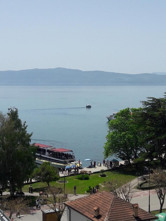 Apartman Edina Ohrid Extérieur photo